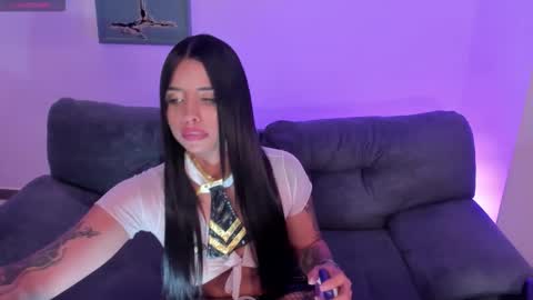 Snapshot of mariaherrera_ chatting on September 12, 12:33 am MARIA HERRERA online show from September 12, 12:33 am