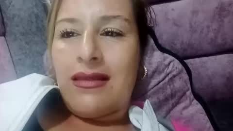 mariajose_1992 online show from April 9, 1:08 am