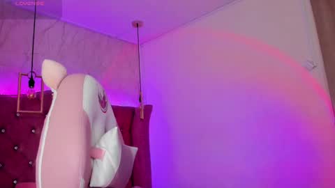 Snapshot of mariam__cute chatting on February 11, 6:55 pm online show from February 11, 6:55 pm
