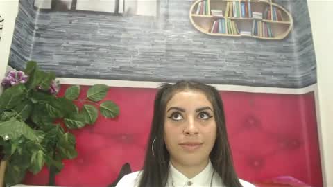 Snapshot of mariam_schubert chatting on March 4, 3:48 pm mariam_schubert online show from March 4, 3:48 pm
