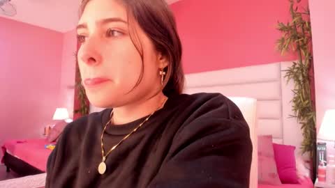 Snapshot of mariam_scott18 chatting on September 30, 3:01 am Mariam online show from September 30, 3:01 am