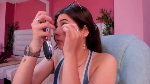 Snapshot of mariam_scott18 chatting on October 11, 5:01 am Mariam online show from October 11, 5:01 am