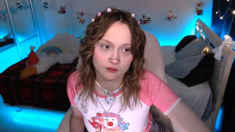 Maria online show from December 6, 1:51 am