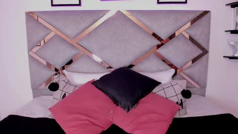 Snapshot of marian_pinzon chatting on February 1, 2:58 am Marian online show from February 1, 2:58 am