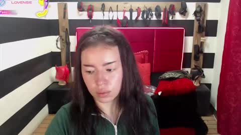 Snapshot of marian_ran_ chatting on September 12, 3:29 am Marian online show from September 12, 3:29 am