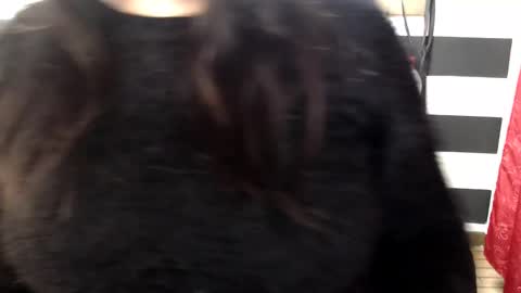 Snapshot of marian_ran_ chatting on February 14, 3:54 am Marian online show from February 14, 3:54 am