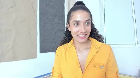 Marian online show from November 5, 12:10 pm