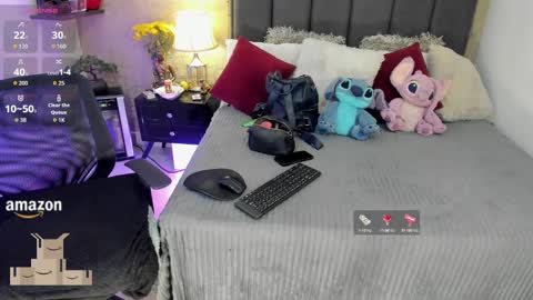 Snapshot of mariana_c chatting on September 24, 3:22 pm Mar y online show from September 24, 3:22 pm