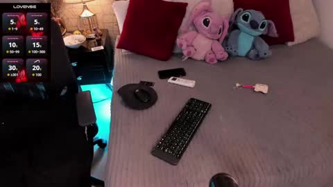 Snapshot of mariana_c chatting on October 3, 3:17 pm Mar y online show from October 3, 3:17 pm