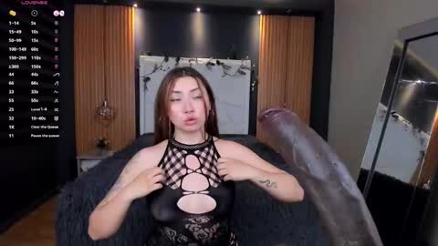 Mariana Castro online show from December 28, 3:15 am