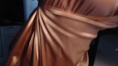 Snapshot of mariana_mur chatting on October 19, 6:15 am MarianaMur online show from October 19, 6:15 am