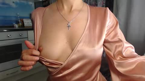 Snapshot of mariana_mur chatting on October 25, 4:42 am MarianaMur online show from October 25, 4:42 am