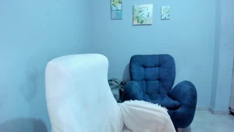    online show from October 24, 3:13 am