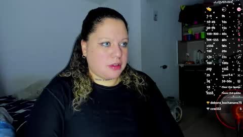 Snapshot of mariana_smittt chatting on December 19, 6:34 am Independent Model online show from December 19, 6:34 am