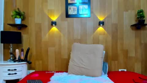 Mariana Angel online show from January 15, 6:51 pm