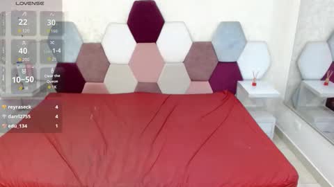 mariana online show from December 21, 1:43 am