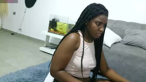 marianaee online show from September 21, 7:18 am