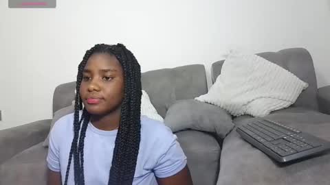 marianaee online show from October 7, 5:34 am