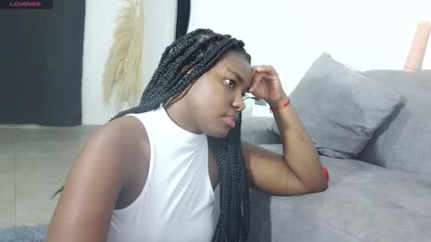 marianaee online show from September 25, 5:28 am