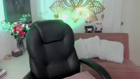Mariana Lopez online show from January 3, 11:44 pm