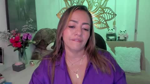 Mariana Lopez online show from February 8, 4:25 am