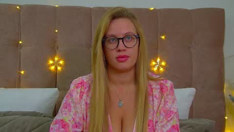 Maria online show from January 12, 6:15 pm