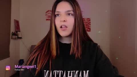 mariangeel_ online show from January 15, 12:16 am