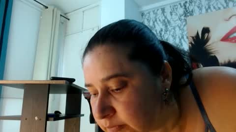 Snapshot of mariani_smith chatting on October 23, 12:22 pm Mariani online show from October 23, 12:22 pm