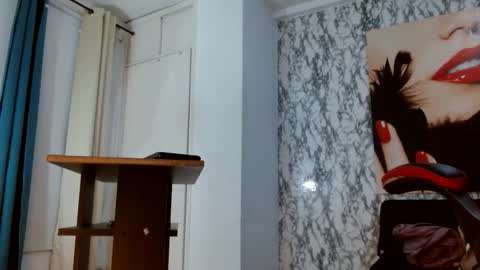 Snapshot of mariani_smith chatting on September 29, 12:21 pm Mariani online show from September 29, 12:21 pm