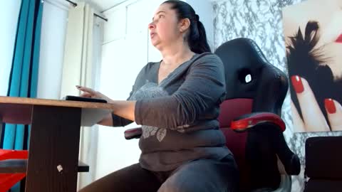 Snapshot of mariani_smith chatting on September 25, 12:04 pm Mariani online show from September 25, 12:04 pm