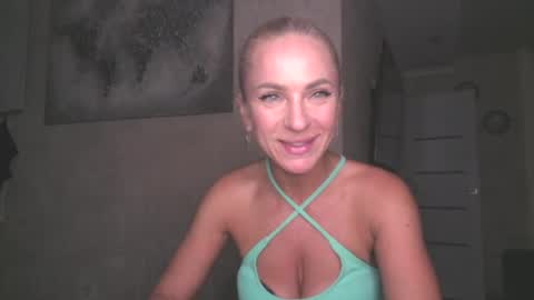 marianna1977 online show from June 17, 6:53 pm