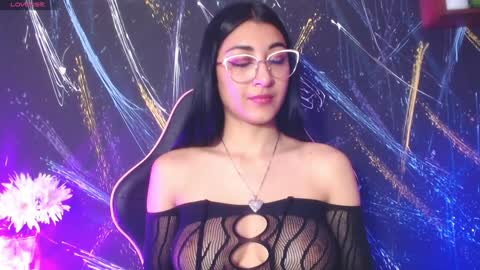 Marian online show from December 10, 7:54 pm