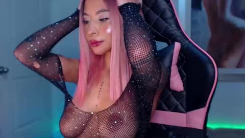 M A R I A N E online show from December 20, 3:36 am
