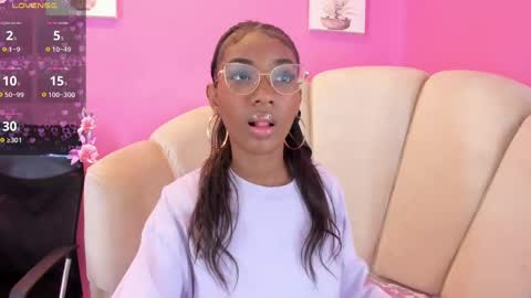 Snapshot of marianrosse chatting on September 21, 4:38 pm marianrosse online show from September 21, 4:38 pm