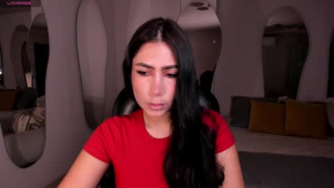 Snapshot of mariejane2 chatting on December 16, 10:40 am Im Marie Jane online show from December 16, 10:40 am