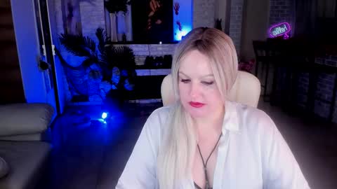 Snapshot of mariemlui chatting on October 24, 11:06 am mariemlui online show from October 24, 11:06 am