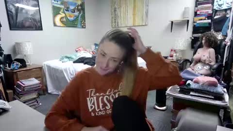 Marie Ann Waters online show from March 4, 1:23 am