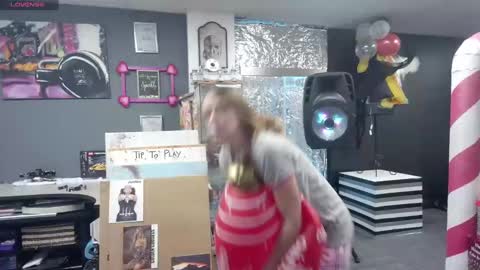 Marie Ann Waters online show from December 28, 11:48 pm