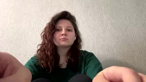 Emmie online show from March 29, 4:11 am