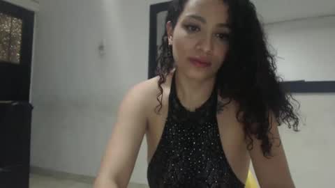 marilychick new online show from December 30, 3:25 am