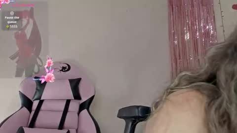 marily online show from March 12, 7:00 am