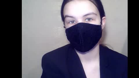 Dita online show from March 1, 1:40 pm