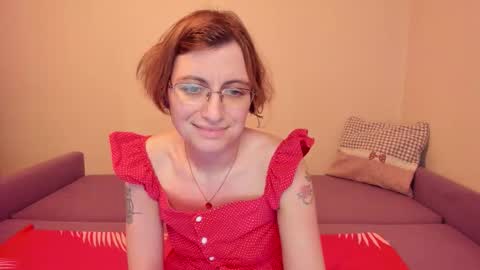 Snapshot of marilynspecial chatting on October 17, 11:52 pm Marilyn online show from October 17, 11:52 pm