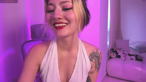 Marin kitoko online show from June 21, 11:09 pm