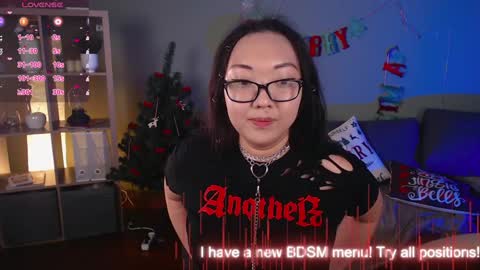 Snapshot of marine_vact chatting on January 8, 5:37 pm Marine online show from January 8, 5:37 pm
