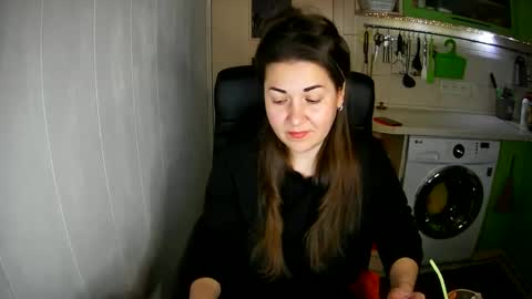 MarinettaQhot online show from February 2, 9:34 pm