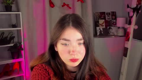 Snapshot of marissa_garcia chatting on September 12, 7:32 pm marissa_garcia online show from September 12, 7:32 pm