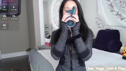 Snapshot of marissapeach chatting on January 5, 2:08 pm MarissaPeach online show from January 5, 2:08 pm