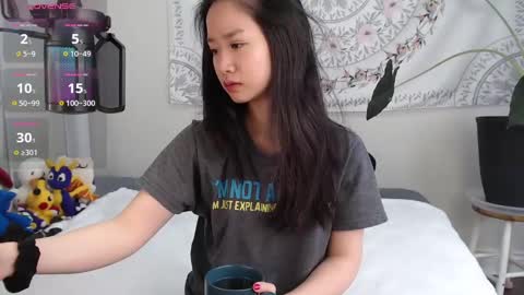 Snapshot of marissapeach chatting on March 9, 2:10 pm MarissaPeach online show from March 9, 2:10 pm