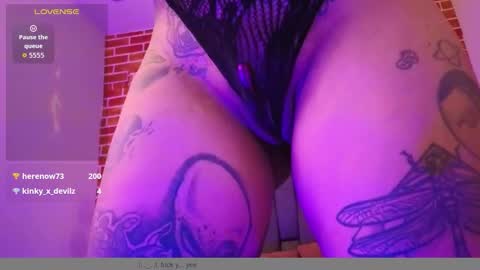 Snapshot of marllena chatting on October 25, 1:52 pm mar online show from October 25, 1:52 pm